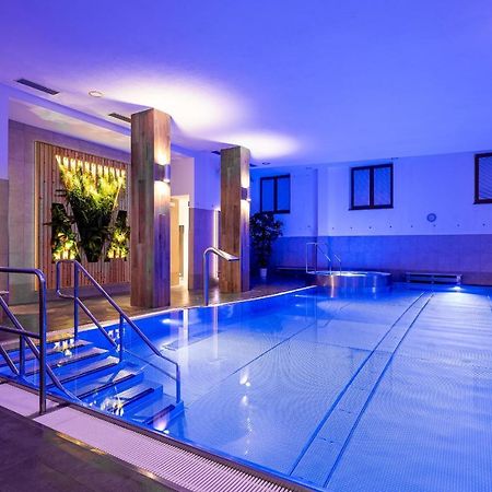 Horní Lomná Wellness Hotel Pod Kycmolem מראה חיצוני תמונה