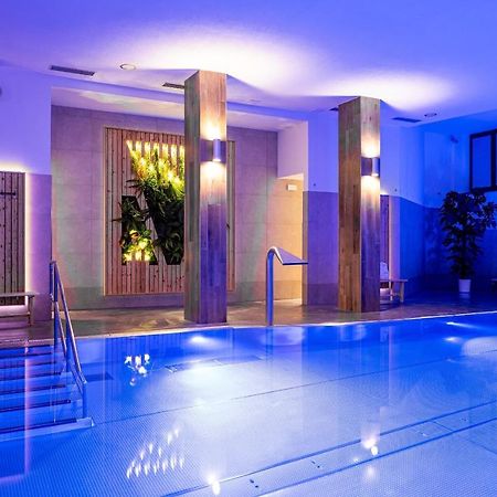 Horní Lomná Wellness Hotel Pod Kycmolem מראה חיצוני תמונה