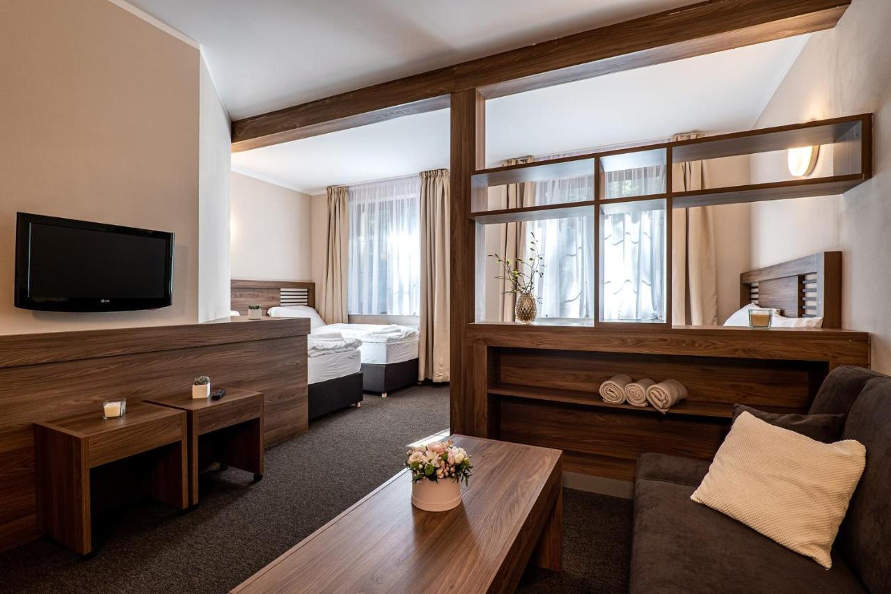 Horní Lomná Wellness Hotel Pod Kycmolem מראה חיצוני תמונה
