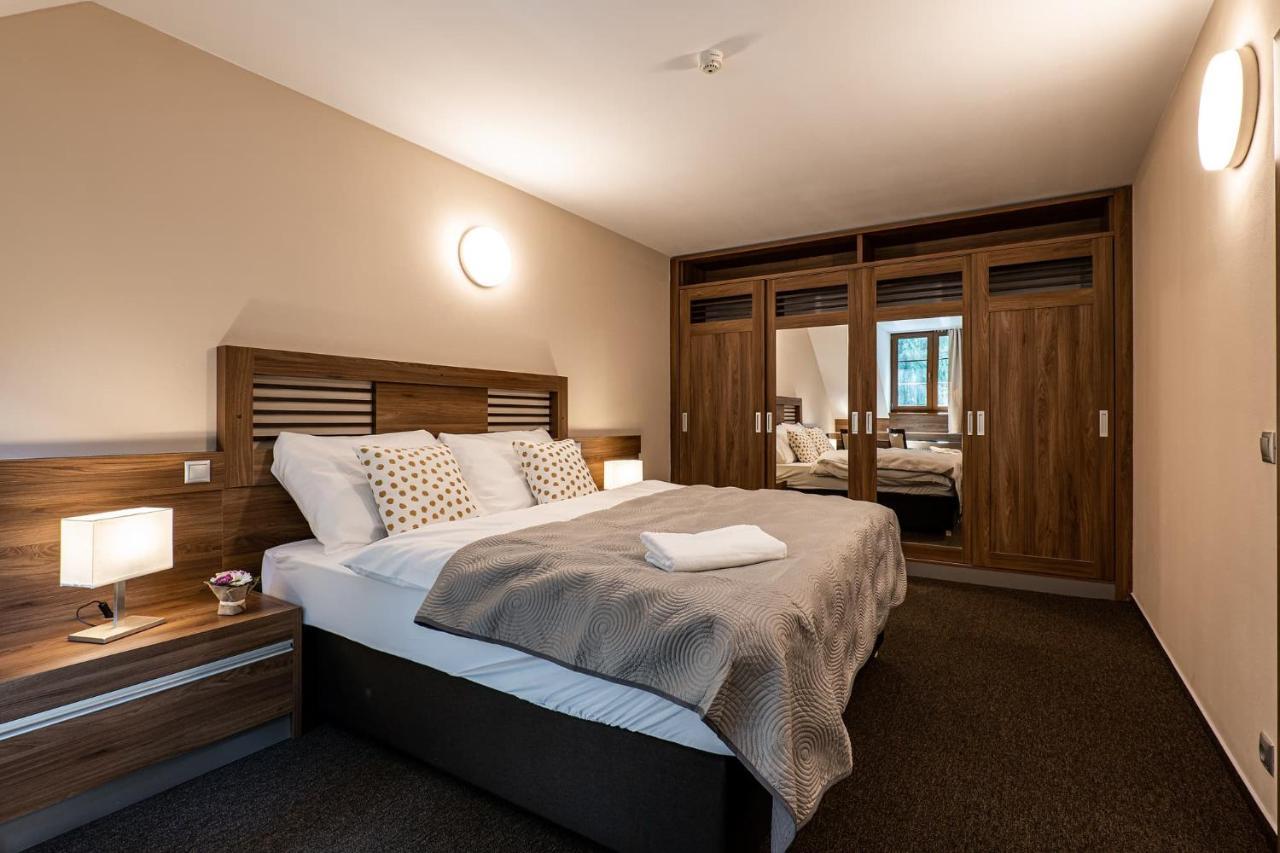 Horní Lomná Wellness Hotel Pod Kycmolem מראה חיצוני תמונה
