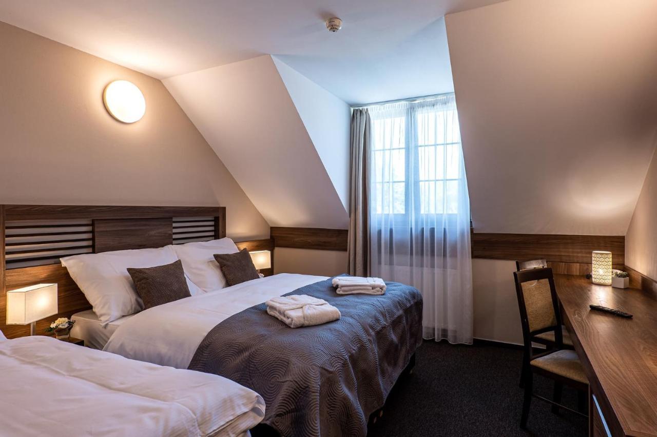 Horní Lomná Wellness Hotel Pod Kycmolem מראה חיצוני תמונה